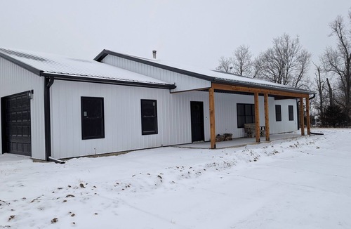 Monroe City House | Shouse Near Mark Twain Lake!