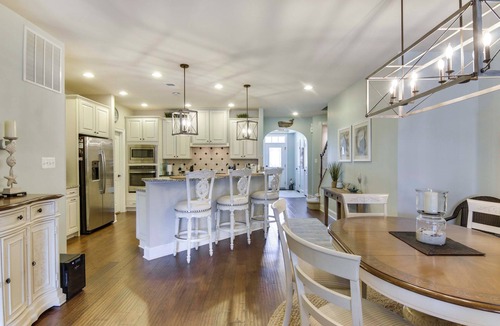 Ocean View House | Shuttle to Beach: Ocean View Home w/Patio