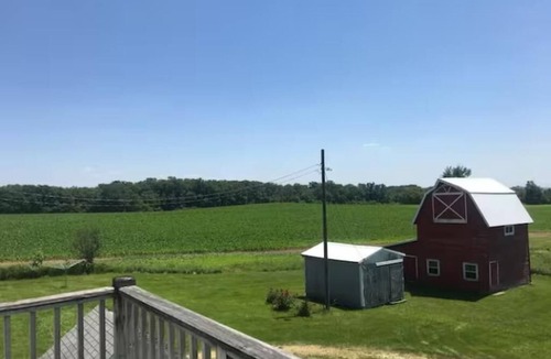 Decorah House | Silver Creek Retreat. Entire Home in Decorah, IA. Beautiful and Comfortable.