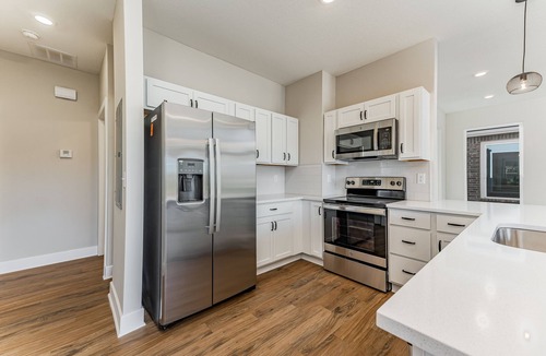 Wichita House | Skip the hotels! Brand new construction home. Grill out on our back patio!