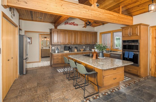 Sugar Grove Cabin | Skycrest Lodge | Ridgetop View, Game Room, Hot Tub
