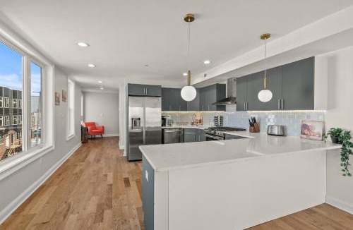 South Philadelphia Apartment | Skyline Escape in Philadelphia Chic & Bright