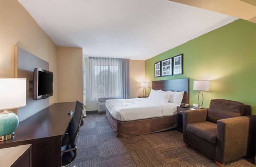 Dover Hotel | Sleep Inn & Suites Dover University Area