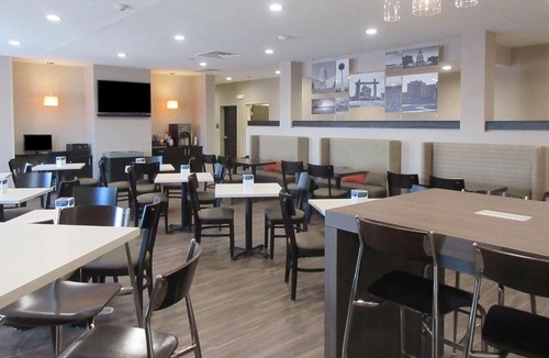 Oregon Hotel | Sleep Inn & Suites Oregon - Madison