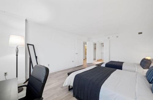 Atlantic City Apartment | Sleep SIX CozySuites, 1BR 2BA on the Boardwalk