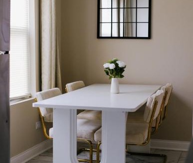 Irving Park East Apartment | Sleeps 4 New Modern 1BR Private Workspace