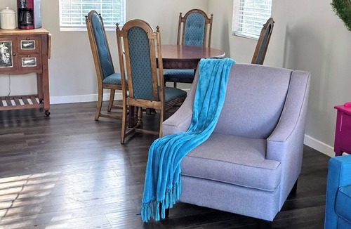 Arley House | Smith Lake Escape! Comfy, colorful, family friendly home. Private boat launch