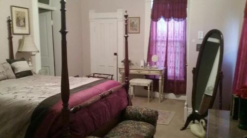 Smithville Bed & Breakfast | Smithville Historical Museum and Inn