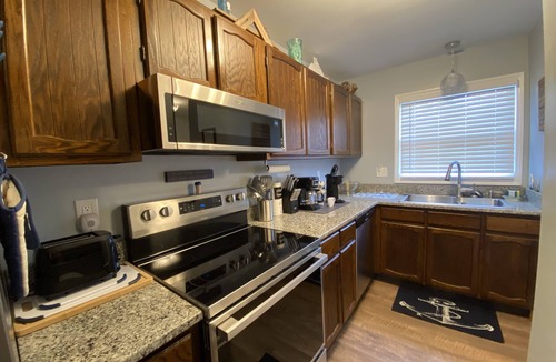 Lake Waccamaw House | Smooth Sailing-Lake Waccamaw-Stay 4 Nights and Get One Free!
