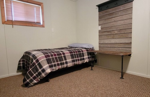 Kimball Cabin | Soak in the quiet countryside while staying just 30 min from the Missouri River.