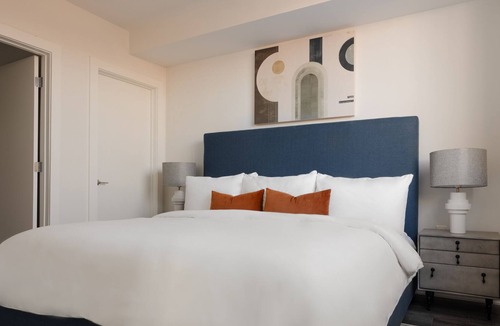 Navy Yard Apartment | Sonder Europa | Two-Bedroom Apartment w/ Balcony