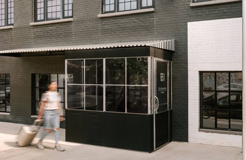 Gowanus Apartment | Sonder The Industrialist | Full Room