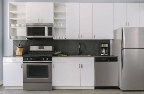 The Loop Apartment | Sonder The Plymouth | Three-Bedroom Apartment