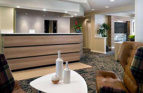 Alpharetta Hotel | Sonesta ES Suites Atlanta Alpharetta Windward