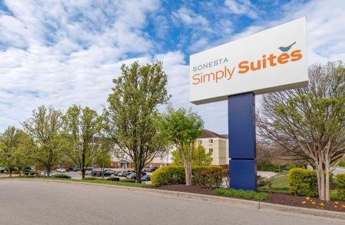 Linthicum Heights Hotel | Sonesta Simply Suites Baltimore BWI Airport