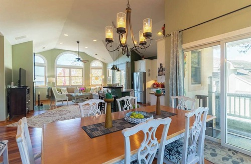 Monteray Shores House | Soundfront pet-friendly Corolla home w/private pool & hot tub!