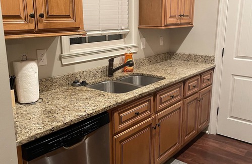 Huntsville House | South Huntsville Retreat 3 bath 2 1/2 bath