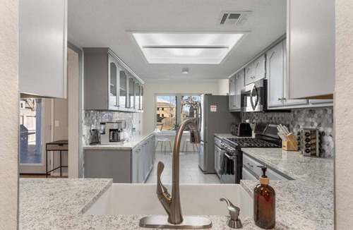 South Tulsa House | South Tulsa Splash W/Pool & Hot Tub