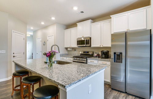 Conestee House | Southeast Greenville Townhome ~ 7 Mi to Downtown!