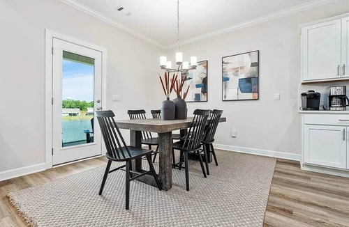 Auburn House | Southern Serenity at Farmville Lakes