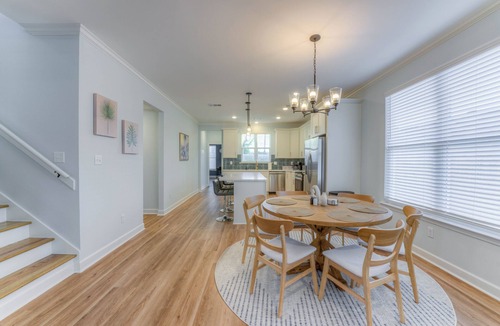 Crosstown House | Spa Oasis: Sauna & Cold Plunge in NEW lux home!