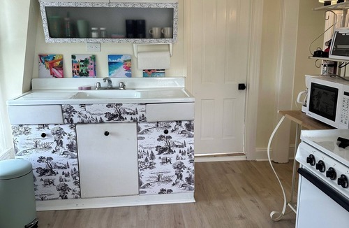 Ocean Grove Apartment | Spacious 1-bedroom apartment in Ocean Grove home