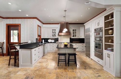 Silver Creek House | Spacious 11 Bedroom 11 Full Bath house in the charming North Georgia Mountains!