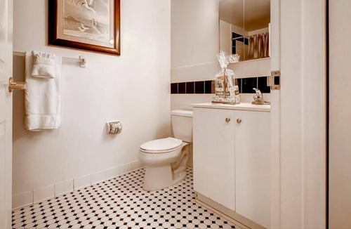 Hoboken Apartment | Spacious 1BR | Washer Dryer | Free WiFi & Desk | GLS
