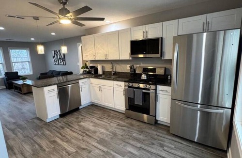 South Beloit Apartment | Spacious 2BR Apt (Sleeps 6): 2 KING Beds & Balcony