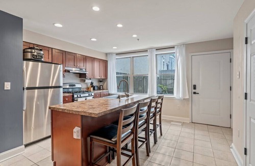 Point Breeze House | Spacious 3 BDR Home | Home Theatre | Pool Table