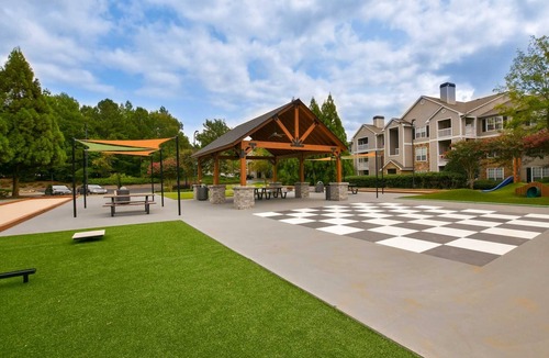 Alpharetta Apartment | Spacious 3-bedroom/3 bath apartment with Attached Garage and 2 Balconies