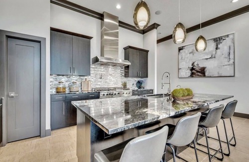 Spirit Lake House | Spacious 3-bedroom lake front house in Okoboji