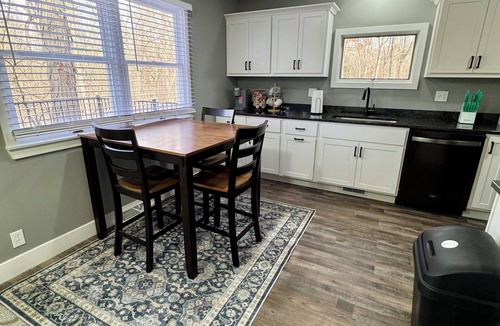 Hallsville House | Spacious 4-bedroom 3 bath house in fabulous Hallsville