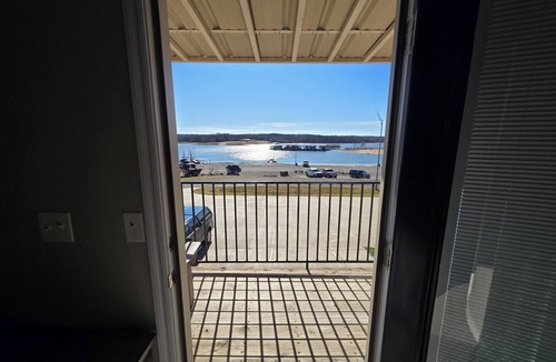 Eufaula Condo | Spacious 4-bedroom condo with a view in at Eufaula Lake!