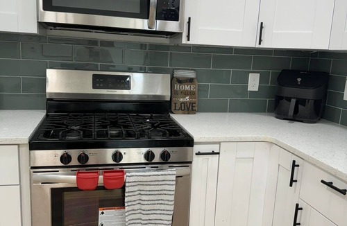 Glassboro House | Spacious 4-bedroom house with WiFi, fitness room in nice Glassboro