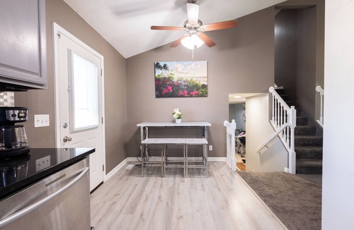 Chalco House | Spacious 4 bedroom house with AC, WiFi in, 2 living rooms, fenced, 2 car garage.