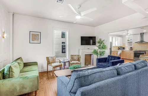 Asbury Park Apartment | Spacious 4BR Duplex · 5 Blks 2 Beach · Badges Incl
