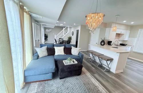 Franklin Park House | Spacious 5 Bed 2 bath House