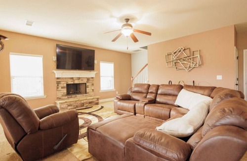 Fort Gordon House | Spacious 5-bedroom house in welcoming Grovetown