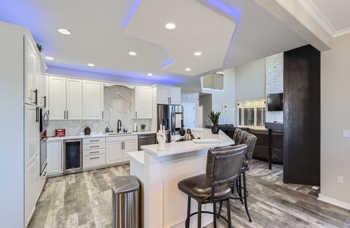 Parker Villa | Spacious 6-bedroom villa in peaceful Parker with AC and gym