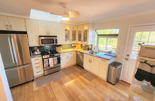 Wardour House | Spacious Annapolis Abode: 507 Schley Rd Vacation Rental, Minutes from Downtown!