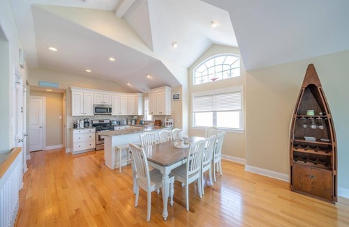 Townsend's Inlet House | Spacious & Beautiful 5-Bedroom Beach House