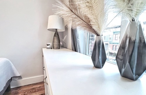 South Slope Apartment | Spacious Boutique Apartment w/Laundry + Roof Deck + 5 min to Subway + Parking