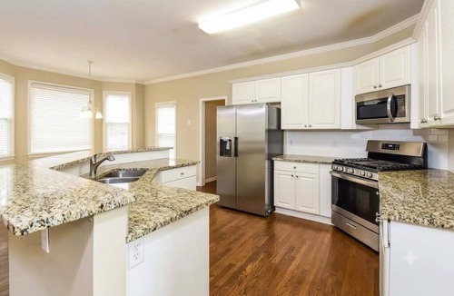 Acworth House | Spacious Brick Home in Acworth – Perfect Family Getaway