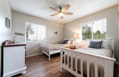 Oatmeal House | Spacious Chic Cabin with Private Yard in Marble Falls, Texas