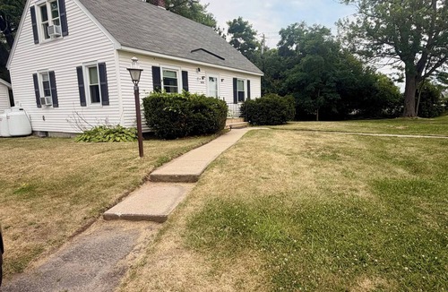 Plattsburgh House | Spacious Country Retreat – Perfect for Families, Groups & Getaways