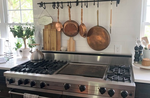 Fitchburg House | Spacious country retreat w/pool 10 minutes to downtown Madison! Pet friendly!