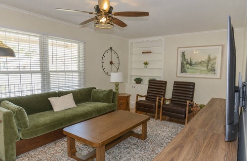 Macon House | Spacious Family Retreat/Sleeps 9/Fenced Yard