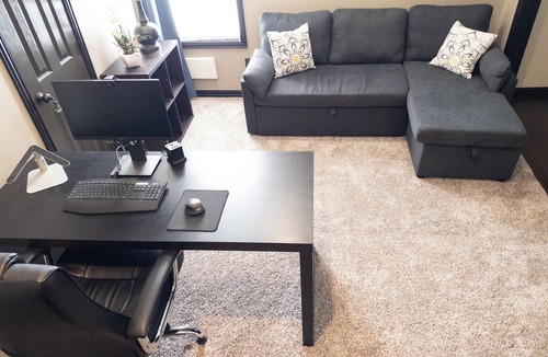 Broken Arrow House | Spacious four-bedroom house in beautiful Broken Arrow. No cleaning fees!