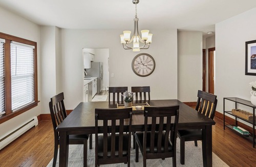 Libertyville House | Spacious Home with a Family Game Room